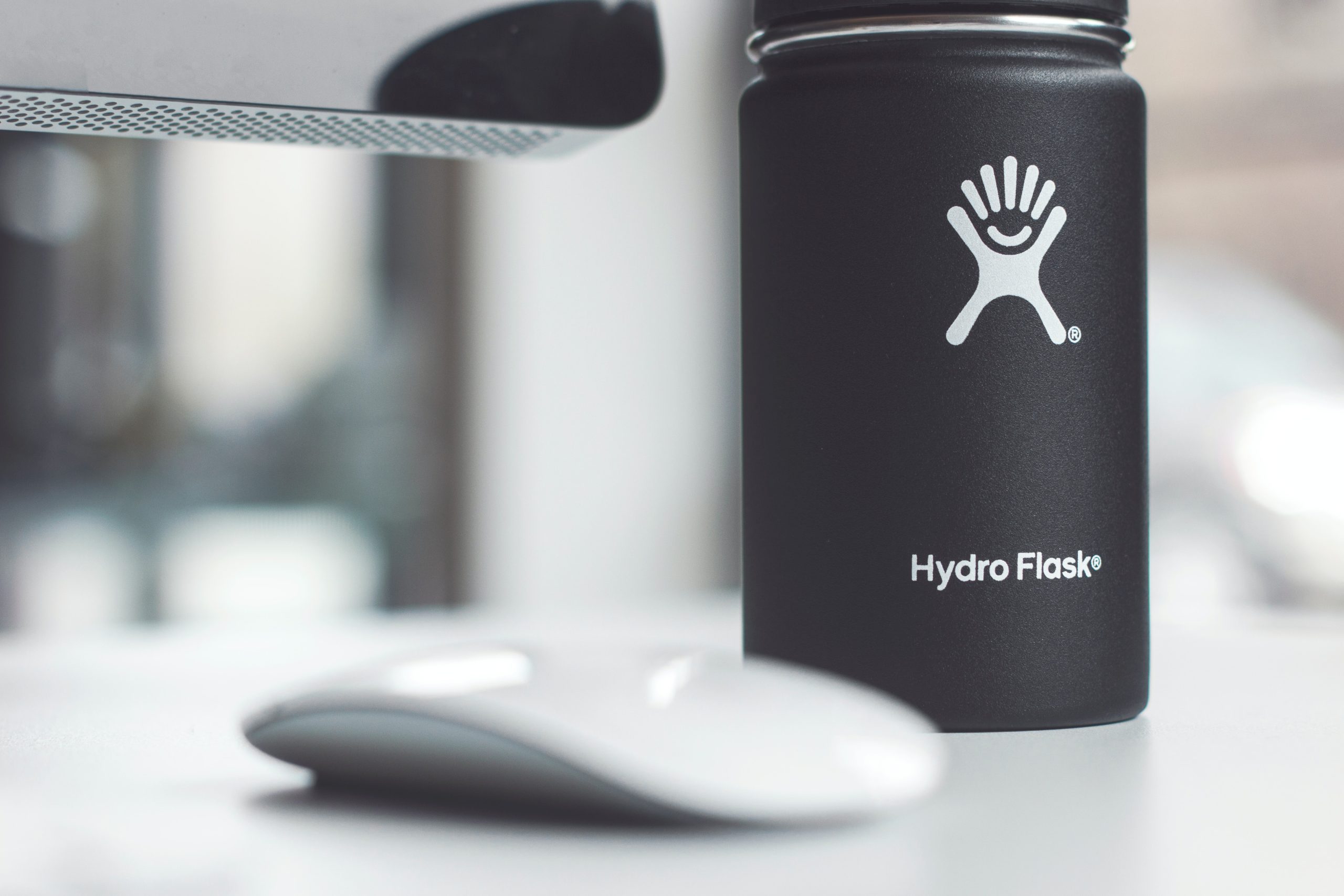 cleaning hydro flask